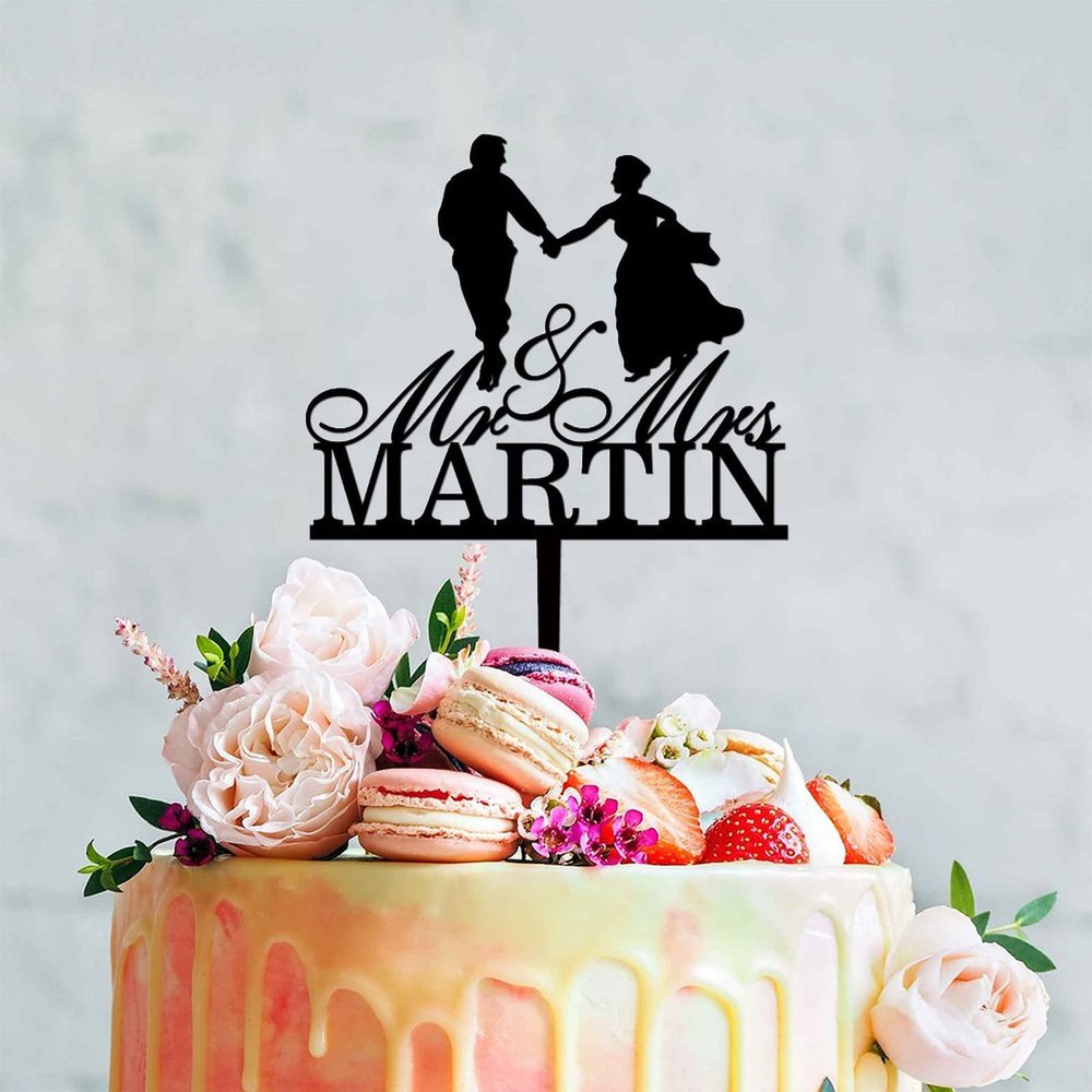 Custom Wedding Cake Topper Hearts Cake Topper Couple Silhouette Wedding Cake Topper Mr And Mrs Cake Toppers Funny Cake Toppers for Wedding Black Acrylic Wedding Cake Topper