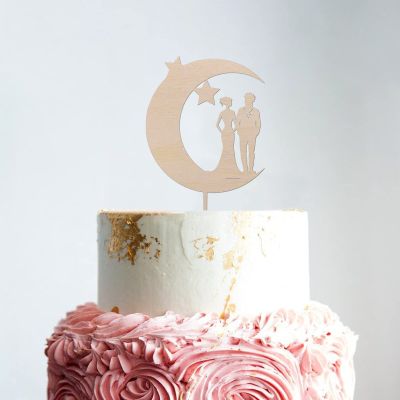 Couple Silhouette Wedding Cake Topper Romance Cake Topper Mr & Mrs Rustic Wreath Couple's Names Cake Topper Wood Wedding Cake Topper Custom Cake Topper Funny Cake Toppers for Wedding