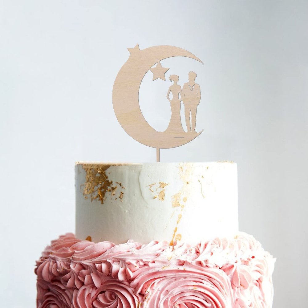 Couple Silhouette Wedding Cake Topper Romance Cake Topper Mr & Mrs Rustic Wreath Couple's Names Cake Topper Wood Wedding Cake Topper Custom Cake Topper Funny Cake Toppers for Wedding