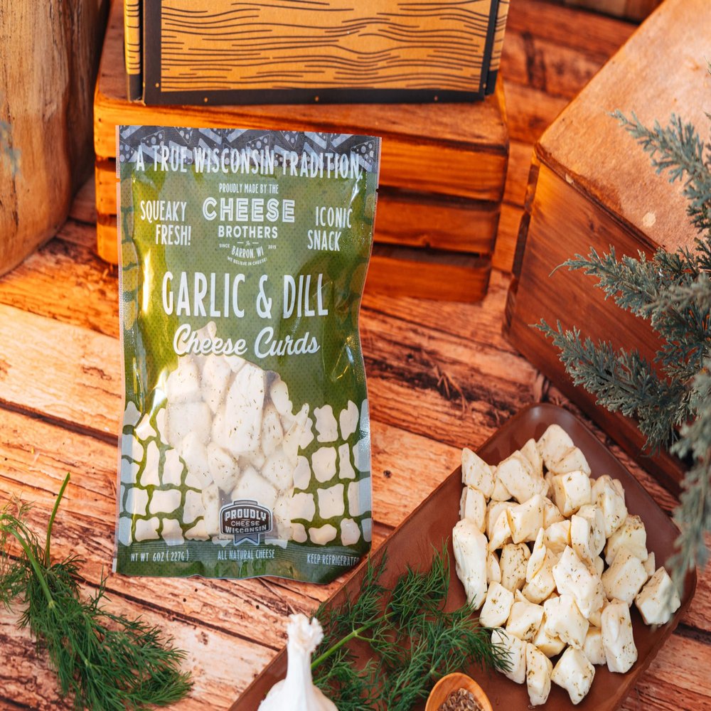 Cheese Bros Squeaky Fresh Wisconsin Garlic and Dill CHEESE CURDS | 4 PACK | 6 OZ bags | Gourmet Gift for Families