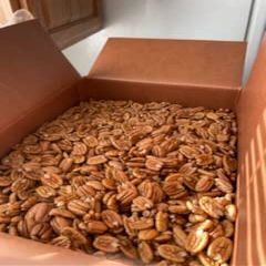Walker pecans Halfs 1 LB (Free of Pesticides) Locally Grown, golden, medium, 16.0 Ounce