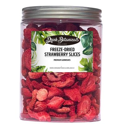 Freeze Dried Strawberries | Dried Strawberry Slices, 200+Slices | 100% Natural | Gluten Free | For Garnishing Cocktails, Cake Decoration, Baking, Fruit, Sorbet, Tea, Cooking | 2.82 oz,80 Grams PET Jar