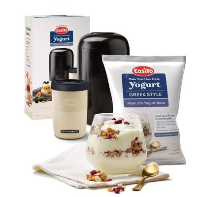 EasiYo Yogurt Starter Kit | EasiYo Yogurt Maker, Storage Jar and Greek Style Plain 2% Yogurt Base (35oz, Makes 7 Servings) | Fresh Homemade Yogurt | New Zealand Milk from Grass Fed Cows