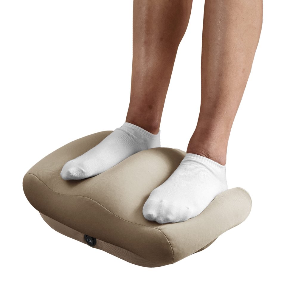HoMedics Comfy Footrest Massager, Soothes Tired Feet and Toes, Invigorating Vibrations, Beanbag-Style Cushion, Soft Pedestal, Total-Foot Relaxation, One-Switch Controls, for Home or Office
