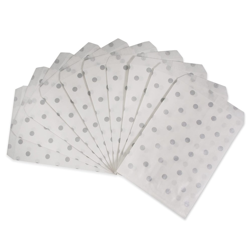 CuteBox Flat Paper Silver Polka Dot White Gift Bags 300pcs (5" x 7") for Merchandise, Crafts, Party Favors, Retail, Handmade Goods, Arts and Crafts, Outdoor Events, Holidays, Weddings