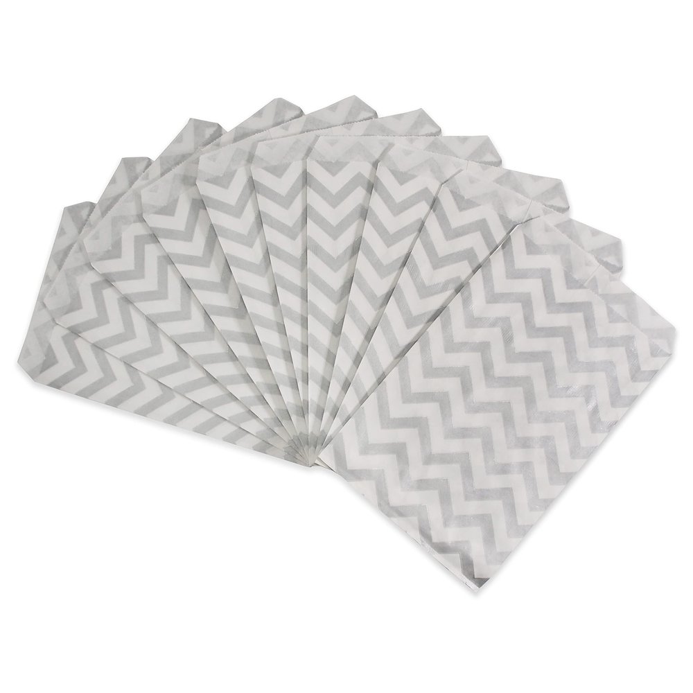 CuteBox Flat Paper Silver Chevron Gift Bags 200pcs (4" x 6") for Merchandise, Crafts, Party Favors, Retail, Handmade Goods, Arts and Crafts, Outdoor Events, Holidays, Weddings