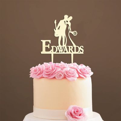 Bride And Groom Cake Topper with Pet, Wedding Mr & Mrs Cake Topper, Mirror Gold Acrylic Cake Topper for Wedding, Personalized Wedding Cake Topper, Funny Cake Toppers for Wedding