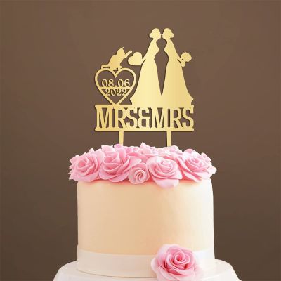 Personalized Cake Topper for Wedding Lesbian Outdoor Wedding Cake Topper with Dog Mrs And Mrs Cake Topper with Cat Same Sex Wedding Cake Topper (Mirror Gold Acrylic)