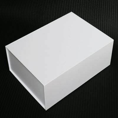 Goodwood Collapsible Gift Box with Magnetic Closure, Bridesmaid Proposal Box (1 Count, White)