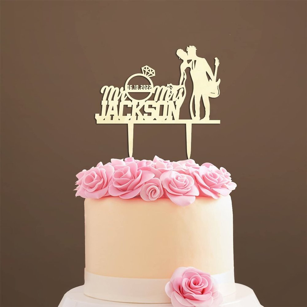 Couple Silhouette Cake Topper with Pet, Mr & Mrs Wedding Cake Topper, Mirror Gold Acrylic Wedding Cake Topper, Custom Wedding Cake Topper, Script Cake Toppers for Wedding