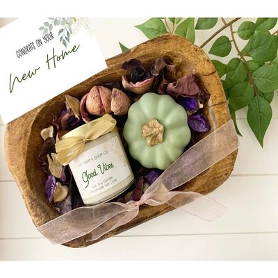 2022 New Home Gift Set- Housewarming Gift Box - Home Sweet Home - Realtor Closing Gift - House Warming Gift - (Candle + Scented Potpourri + Wooden Dough Bowl)