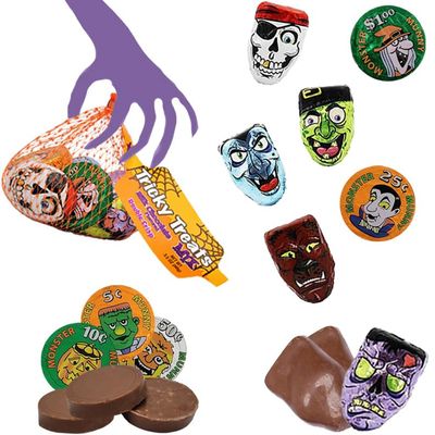 Fruidles Trick or Treat Mesh Bag of Halloween Snacks, Individually Wrapped Candy for Parties, Festivals, and Haunted Houses (12-Pack, Total of 120 Coins)