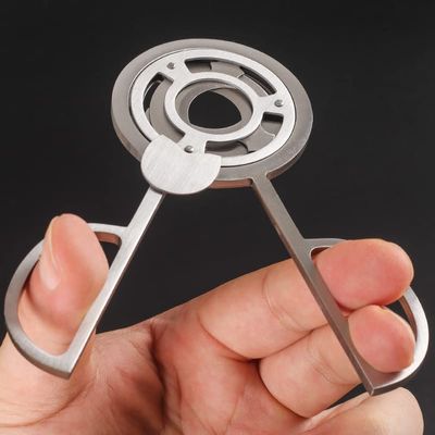 Engraved Scissors Cigar Cutters (Silver)