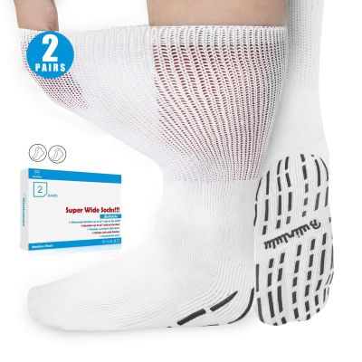 Bulinlulu Extra Width Diabetic Socks - Men & Women 2 Pairs, Wide Edema, Non-Slip for Swollen Feet, 13-15, Hospital Socks with Grips, White
