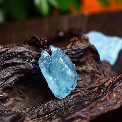 Natural Aquamarine Original Stone Pendant Mineral Jewelry Stone Men Women Decoration Gifts,Aquamarine 1,1pc