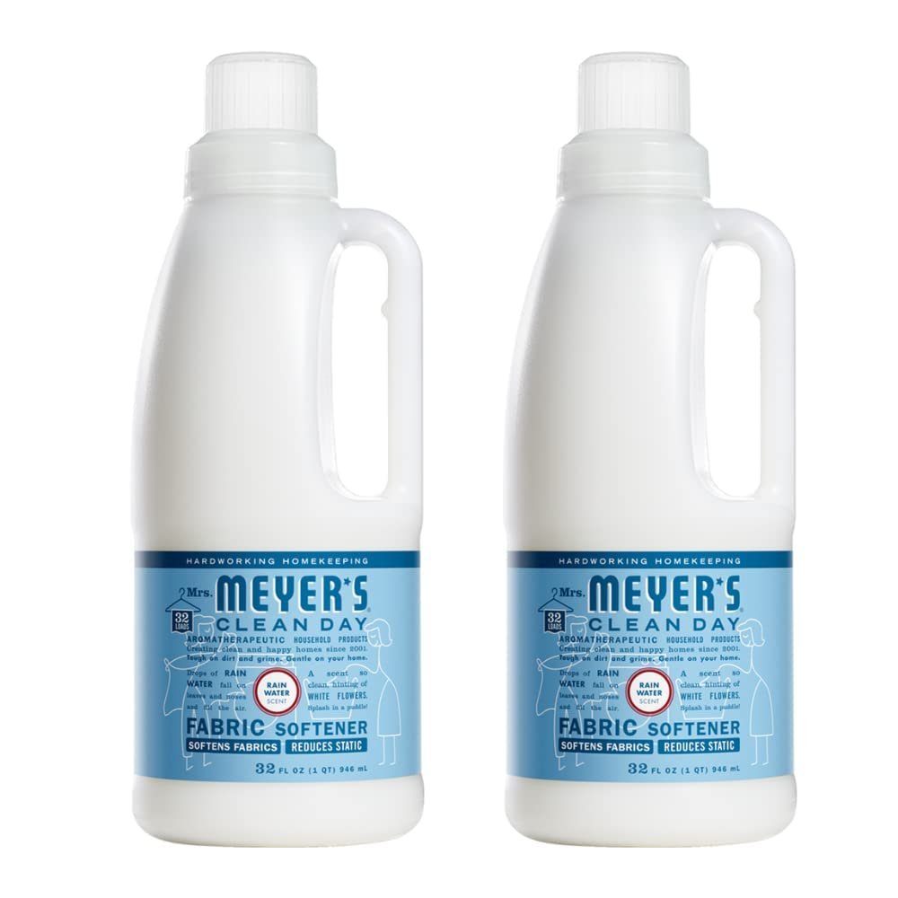 Mrs. Meyer's Clean Day Fabric Softener, Rain Water Scent, Softens Fabrics, Reduces Static, 32 Fluid Ounce (Pack of 1)
