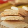 Galletas lecherita Ramo Sweet and Soft Crakers (32 pack) Milkmaid Flavor Galletas Colombianas Colombian Candy Colombian Snack food Dulce colombiano Mecato Colombiano Colombian gift view 4