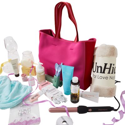FabFitFun Ultimate Gift Box