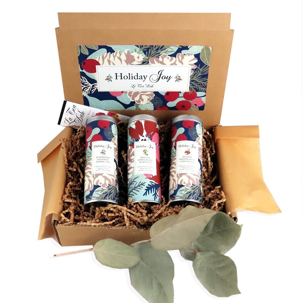 Poinsettia Christmas Tea Gift Basket by La Tea Dah, Gourmet Tea Gift Sets for Tea Lovers, Black and Herbal Tea Variety Pack, Premium Pyramid Sachets