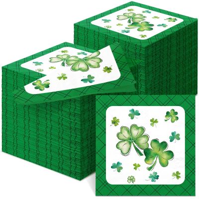 200 Pcs St. Patrick's Day Shamrock Napkins Green Cocktail Napkins Shamrock Beverage Paper Napkin Disposable Dinner Napkins Cocktail Napkin for Irish Kitchen Restaurant Parties DinnersStylish