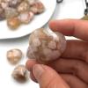 1pc Random Natural Flower Agate Loving Heart Quartz Crystal Sakura Stone Carving Crafts Gemstone Pendant Gift view 2