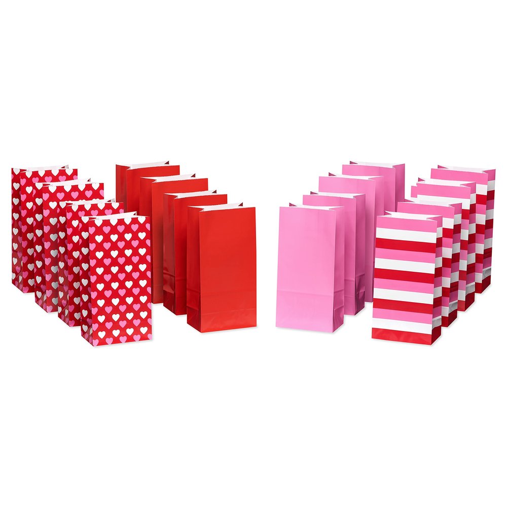 American Greetings 10.5" Valentines Day Goodie Bags, Hearts and Stripes (16-Count)