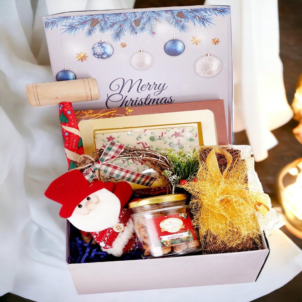 Ghasitaram Gifts Jaiccha Christmas Gifts Christmas Hamper box 8"