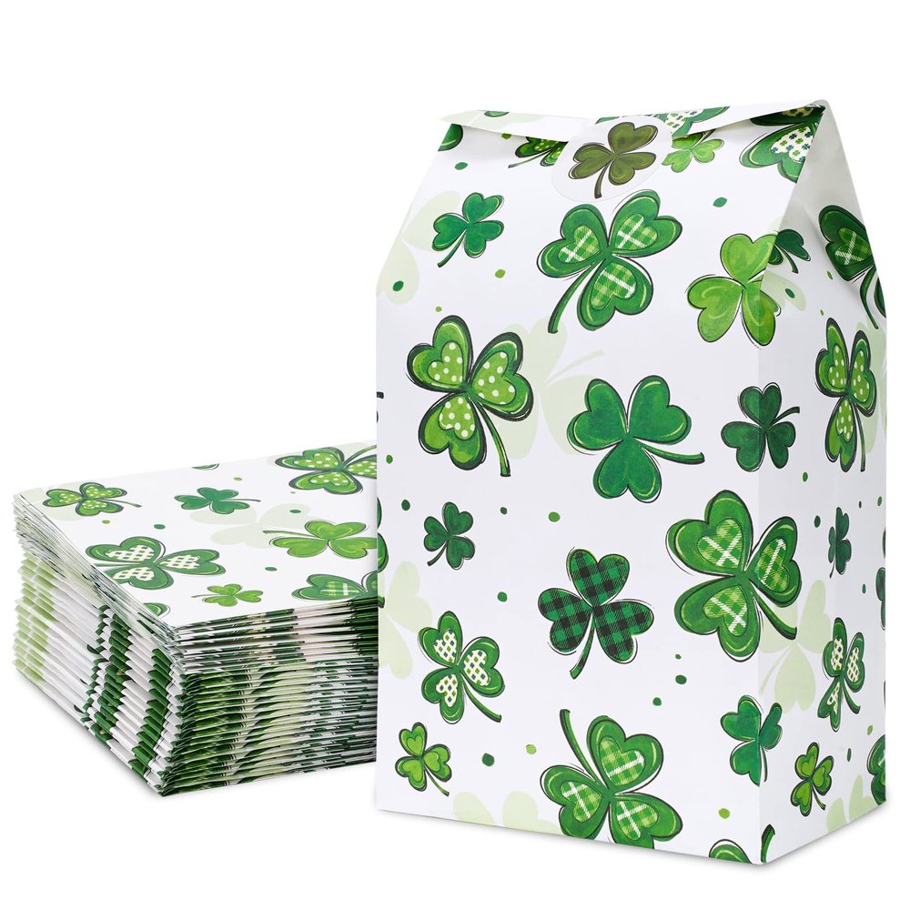 AnyDesign 36pcs St. Patrick's Day Paper Party Favor Bags with Shamrock Design and Stickers, Green, 12 x 8 x 22cm/4.7 x 3.1 x 8.7 inch