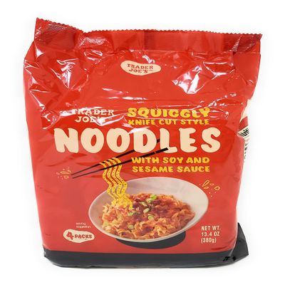 Trader Joes Squiggly Knife Cut Noodles with Soy & Sesame Sauce (4 Individual Packs Per Package) Net Wt. 13.4 Oz (380g) - Pack of 1