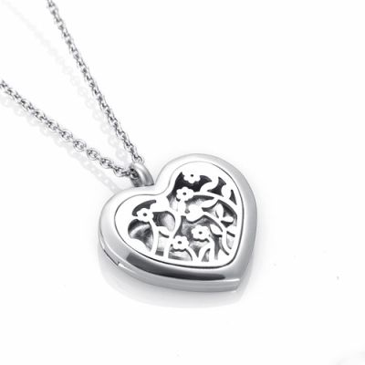 BIAIHQIE Heart Diffuser Essential Oil Perfume Pendant Necklace Pads As Gift