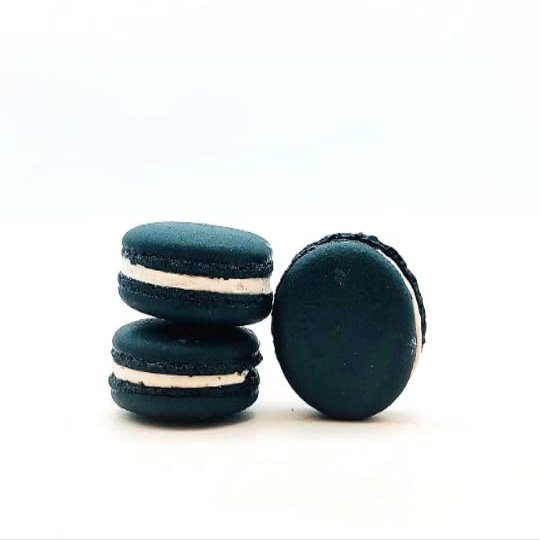 12 Pack| Blackcurrant Vegan Macaron