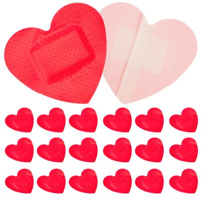 Beavorty Pickle Heart Shaped 25pcs Decorative Dressing Care Protectors Knuckle Stickers Scrapes Burns Emergency Pickle