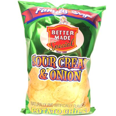 Better Made Family Size sour cream & onion flavored potato chips 8.5-ounce bag