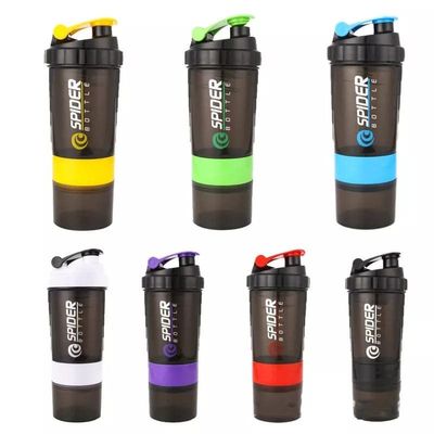 3 Layer Shaker Bottle Protein Mixing Shake Cup Sports Fitness Water Cup 550ml Scaled Plastic Water Bottles with Medicine Box (Blue)