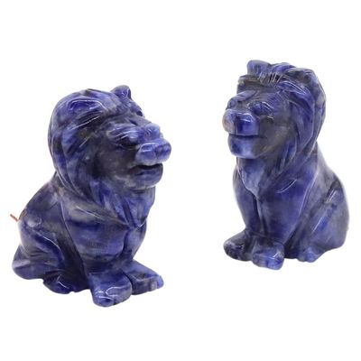 HXSCOO 2" Lion Statue Natural Gems Amethyst Unakite Crystal Reiki Healing Quartz Carved Stone Animal Figurines Crafts Mascot Home Decor (Color : Blue Sodalite, Size : 1pc)