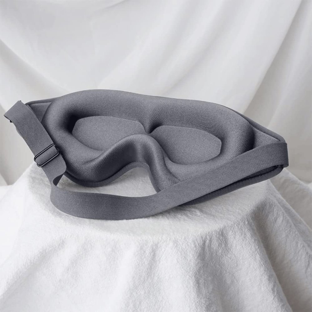 FIDDAA Sleep Mask for Women Men, Eye Mask for Sleeping Light Blocking, 3D Contoured Cup Sleeping Mask, Soft Breathable Sleep Eye Mask with Adjustable Elastic Strap (Color : Gray)