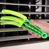 2pcs Microfiber Removable Washable Cleaning Brush Clip Household Duster Window Leaves Blinds Cleaner Brushes Tool (Color : pink) view 3