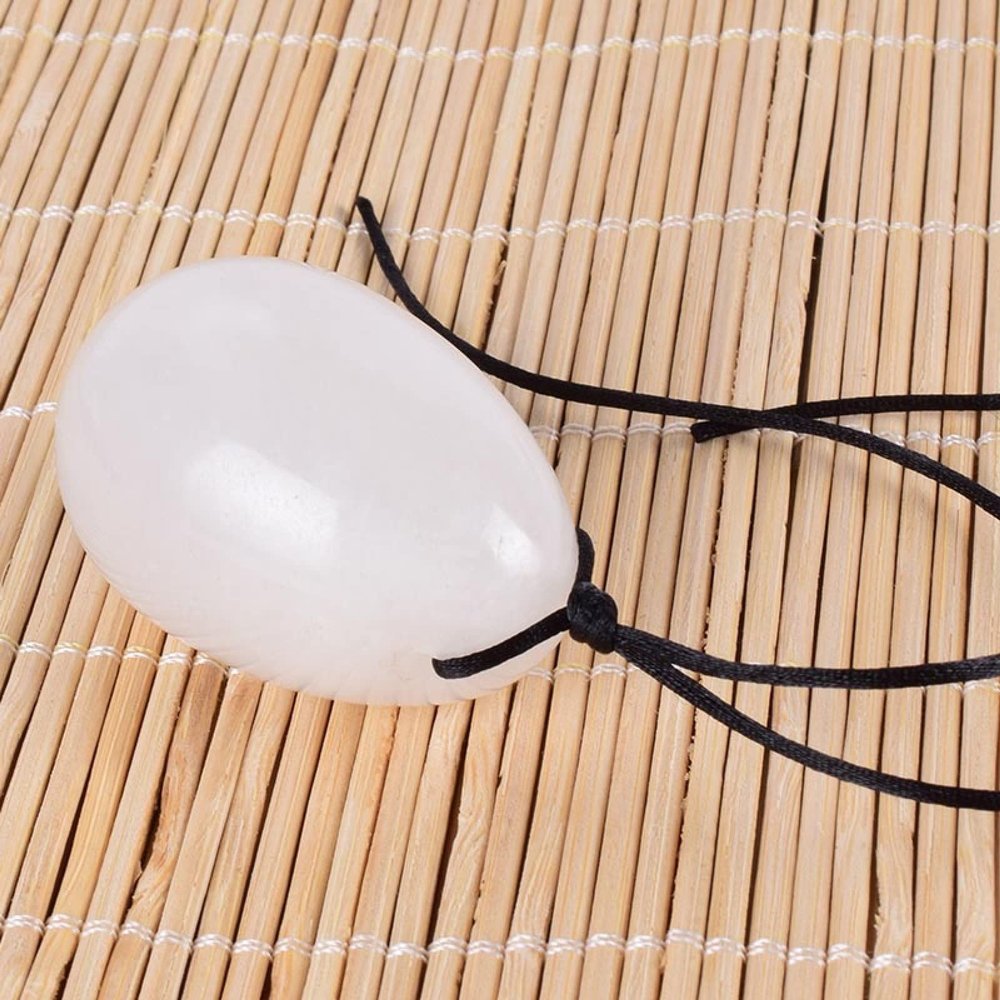 Drill 30 * 20 MM Yoni Egg 100% Natural Stone Jade Crystal Egg Mineral Ball Kegel Massage,White Jade 30x20mm