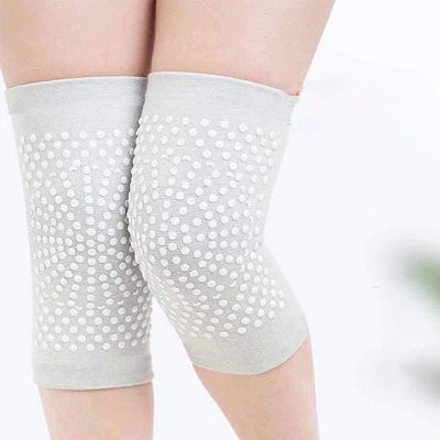 2pcs Self Heating Support Knee Pads Knee Brace Warm for Arthritis Joint Pain Relief and Injury Recovery Belt Knee Massager Foot Care Tool (Color : B Size : Small) (C Small)