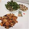 12 Organic 5 gram Fig Tea Bags with dried leaves and sliced fruit in a Resealable Bag view 3