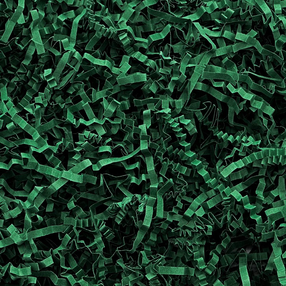 Corlcol 1LB Crinkle Cut Paper Shred Filler for Gift Box Bag and Basket On Holidays(Green)