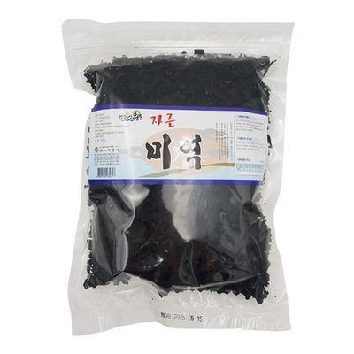Dried Cut Seaweed, Korean Sun Dried Wakame Seaweed, Convenient to Cook and Eat, Abundant in Various Nutrients, 10.58 oz