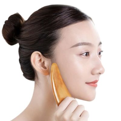 Ancient Oriental Horn Physiotherapy face-Lift to Improve Cervical and Lumbar Muscle Pain Artifact Oriental Scraping Mystical Therapy
