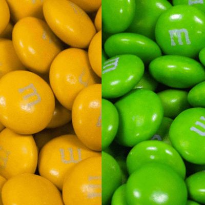 1.5 lbs Green & Gold Candy Milk Chocolate Minis