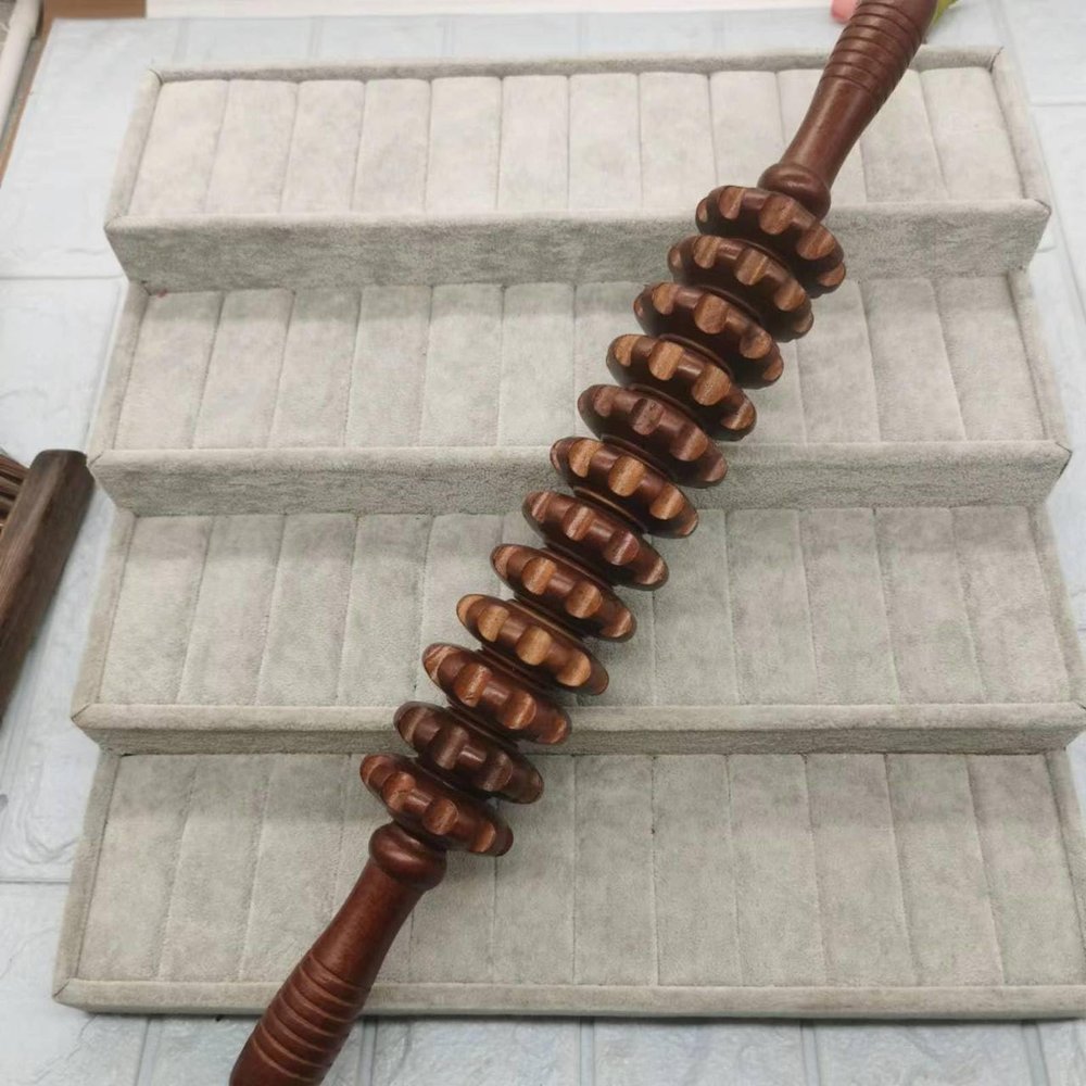 Back Wooden Sole Massage Roller Wooden Twelve Wheel Massage Equipment Roller Massager Wooden Sports Wooden