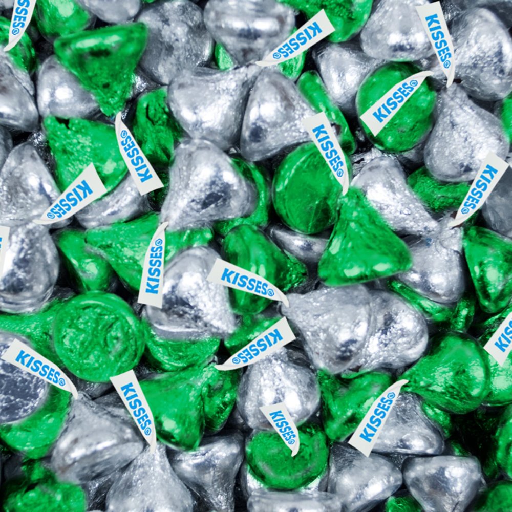 165 Pcs Green & Silver Candy Kisses Milk Chocolate (1.65 lbs)