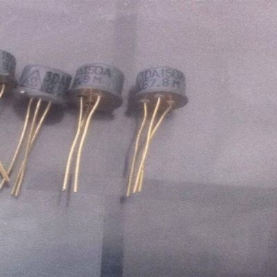 50 Pcs 3DA150A Silicon high Frequency triode 3DA150A