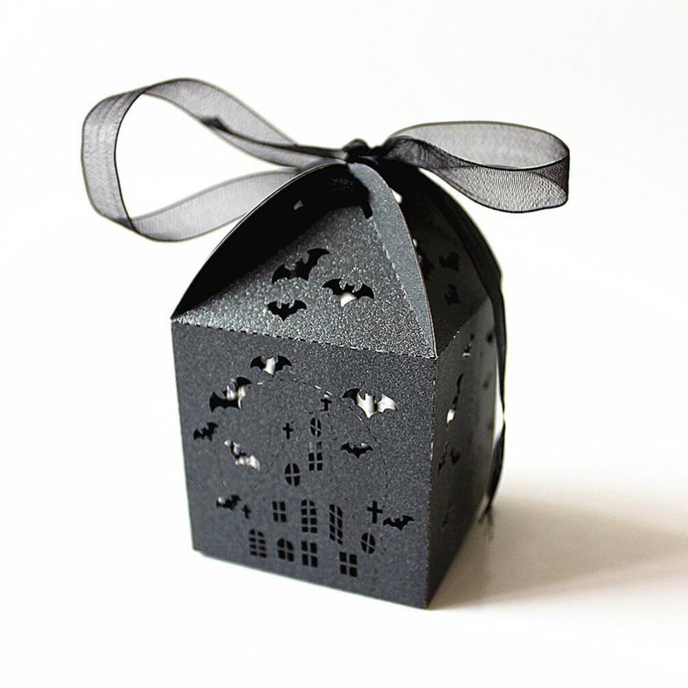 balacoo Wedding Favor Box Bat Hollow Design Halloween Treat Candy Paper Boxes Iridescent Paper