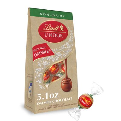 Lindt LINDOR OatMilk Chocolate Candy Truffles, Non-Dairy Chocolate Truffles with Smooth, Melting Truffle Center, 5.1 oz.