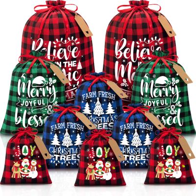 10 PCS Christmas Drawstring Gift Bags with Tags, Buffalo Plaid Xmas Gift Bags Assorted Sizes Bulk, Cotton Fabric Holiday Gift Bag Large Medium Small Wrapping Bag for Xmas Presents Decor Party Favors